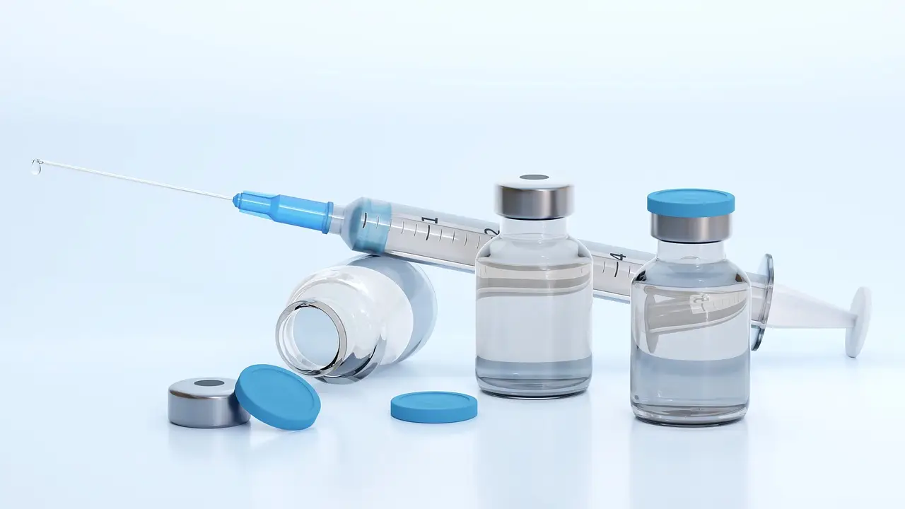 MRNA Stock: Citi Questions Whether Melanoma Vaccine’s Benefit Justifies Individualized Tumor Harvesting And Manufacturin